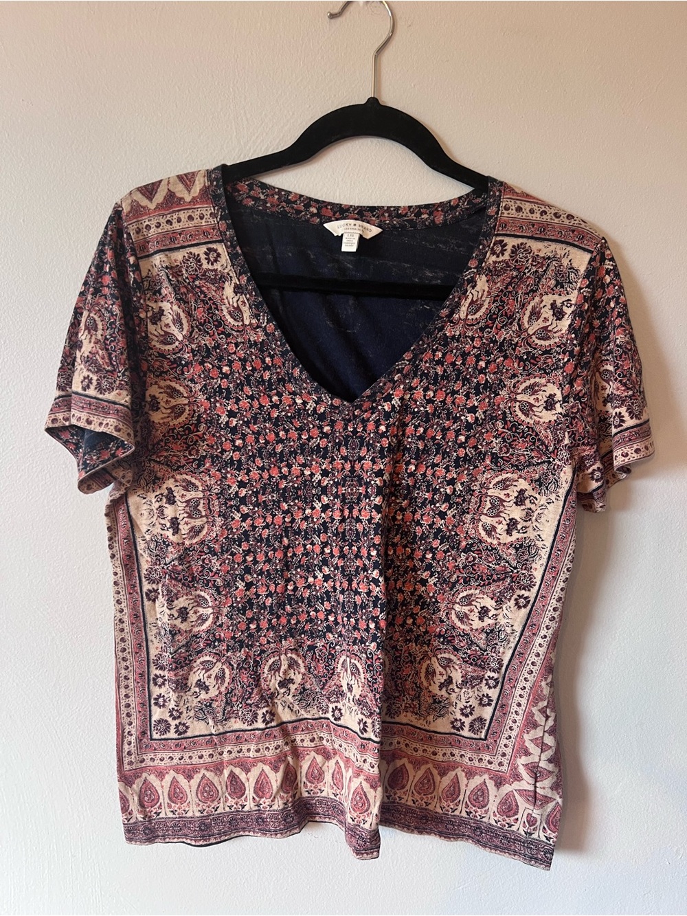 Lucky Brand Short Sleeve V-Neck Top in Navy, Pink and Cream